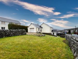 Photo 9- click for photo gallery